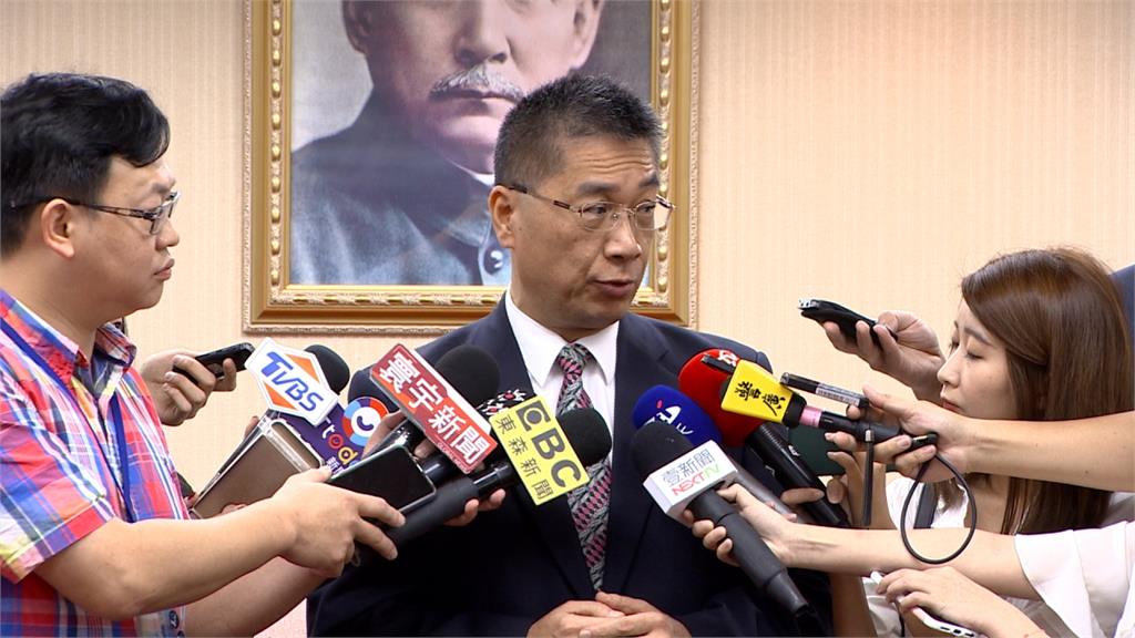 台灣集會遊行法也禁蒙面？徐國勇：國內只有保留裁量權無罰則