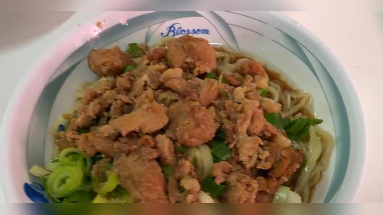 運將帶你吃！南投意麵深藏菜市場　料好又實在飄香一甲子