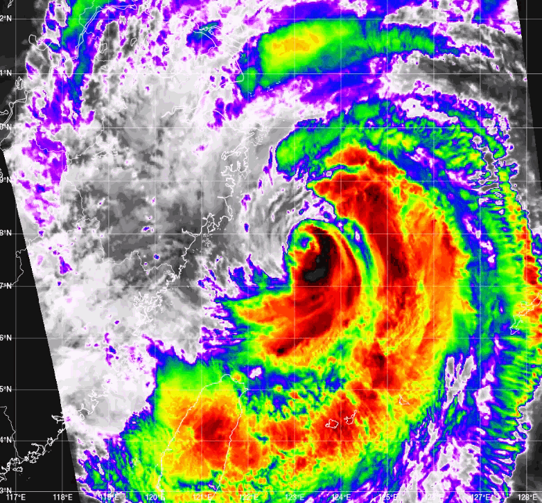 白海豚一路向西「各國路徑一致了」!螺旋雨帶狂掃北台灣⋯晚間登陸中國這地區