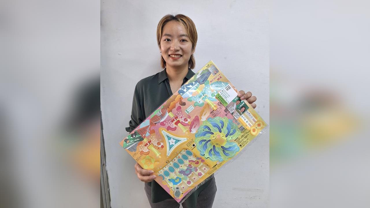 快新聞／所長舌舔車牌惹議！傳警界找吹哨者　新北議員黃淑君霸氣回「不用找」：就是我