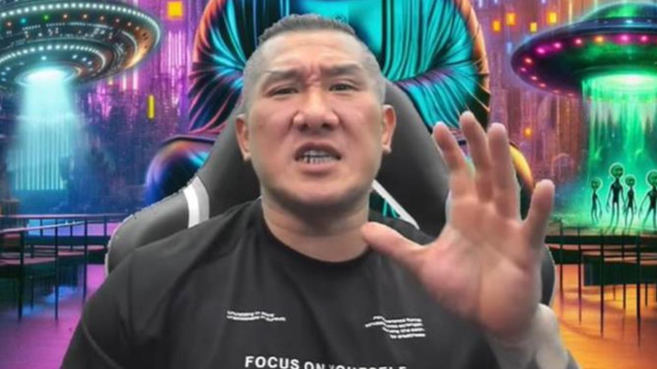 館長遭心腹爆「房事黑料」人設崩壞!業界稱他「統戰完美人選」5特質曝光