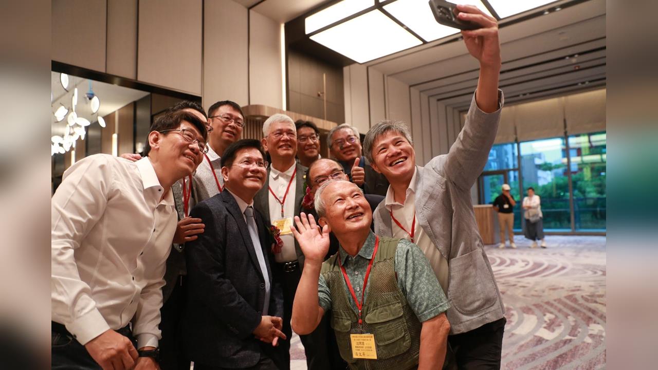 快新聞／台灣工程實力走向世界！林佳龍與土木技師交流　自曝升學時曾猶豫這事