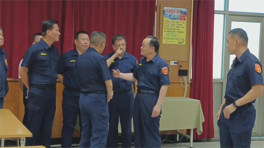 澎湖人之怒！　民眾不滿警方偏袒把人「護送」到機場