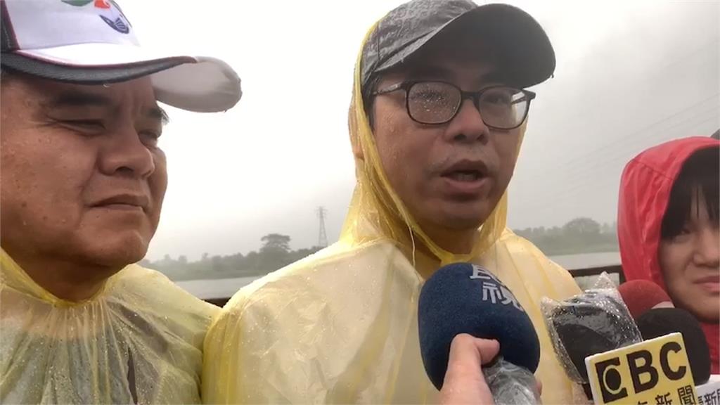 颱風來襲韓國瑜坐鎮高雄 陳其邁：天經地義的事