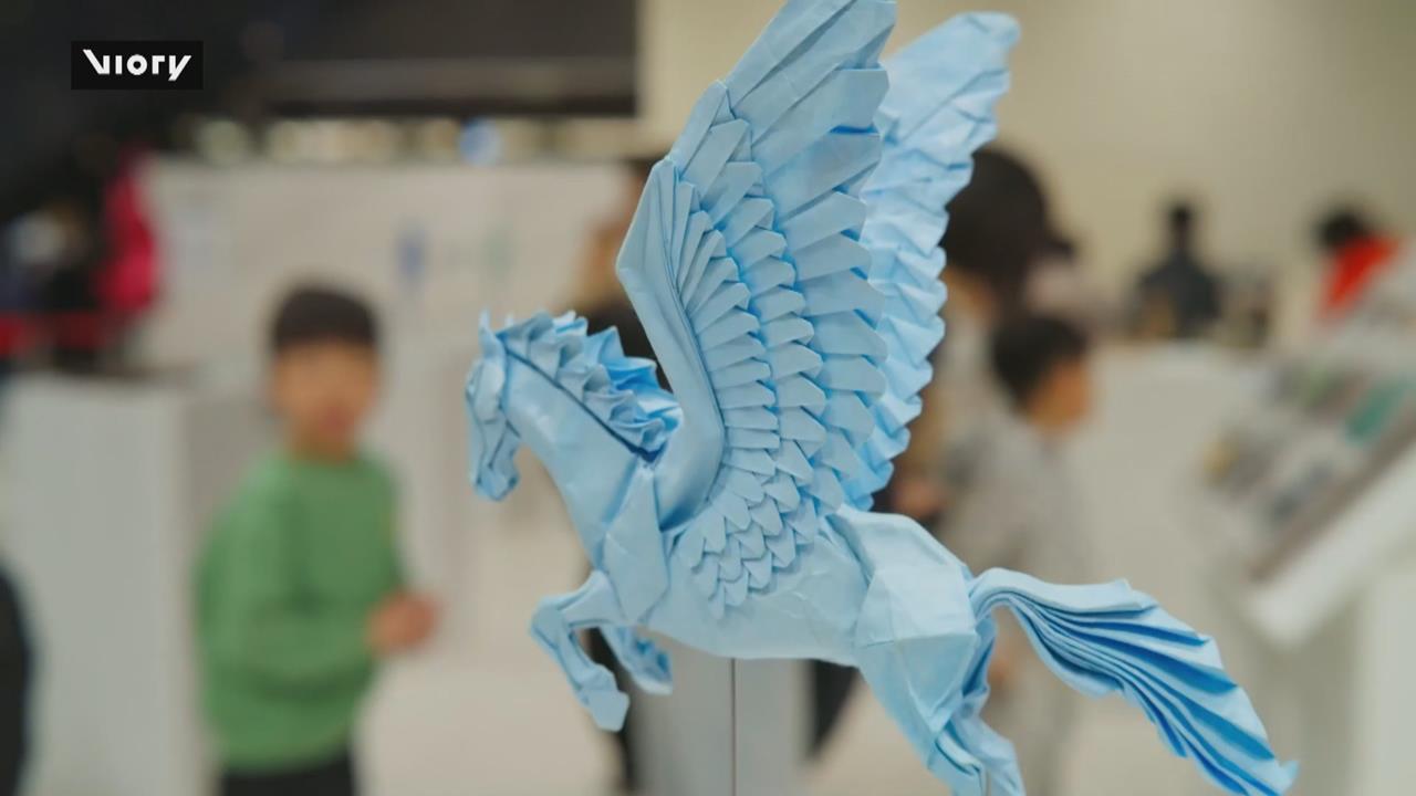 南韓首爾摺紙藝術節　天使、飛馬栩栩如生