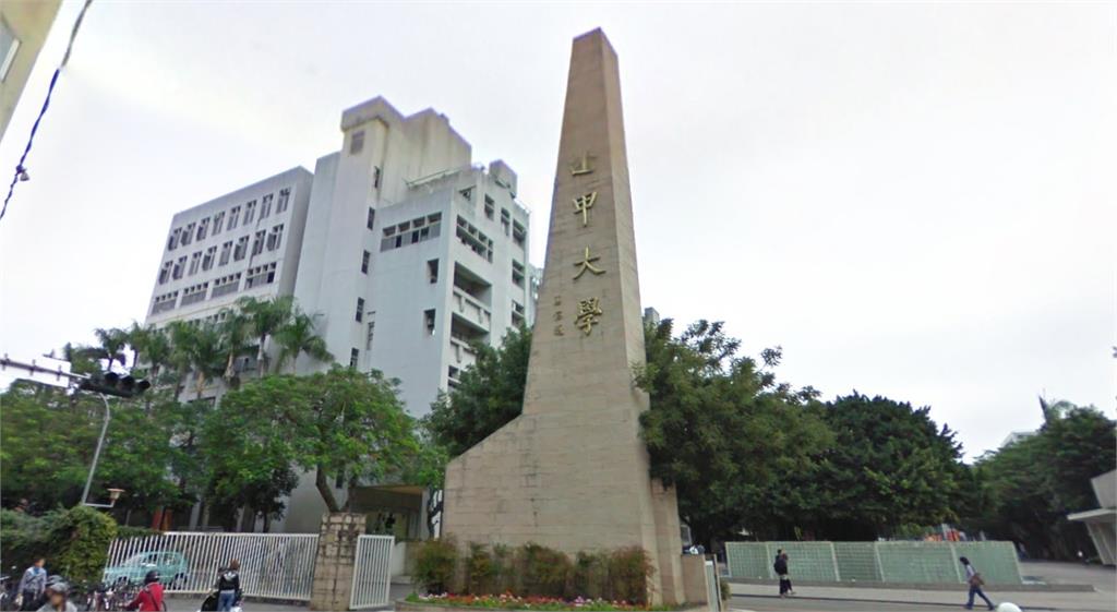 畢典淪家長「辯論會」！逢甲校方臨時停辦　學生錯愕：爸媽剛從國外回來