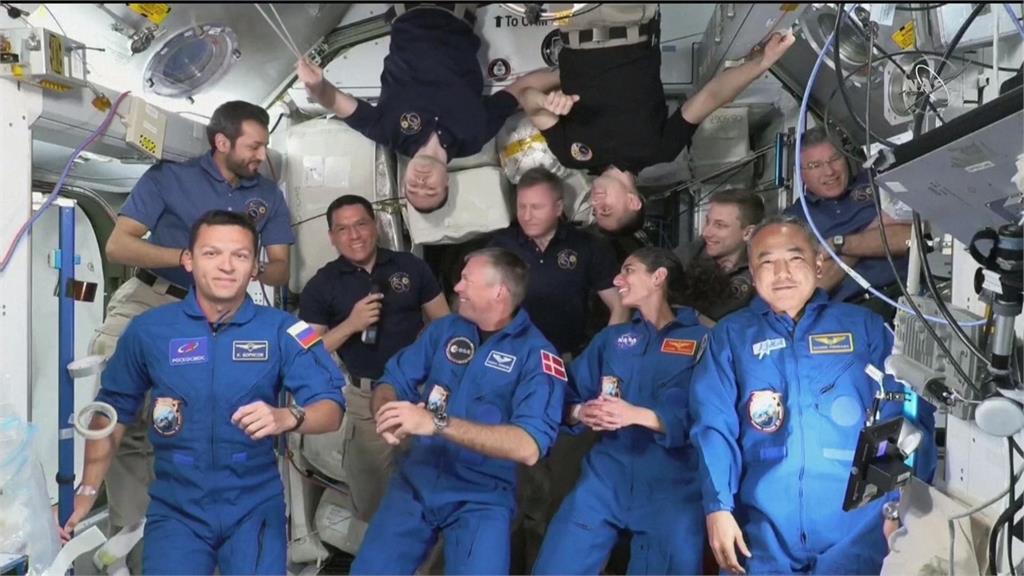 太空漫遊近371天返回地球降落哈薩克　盧比歐破美太空人最久紀錄