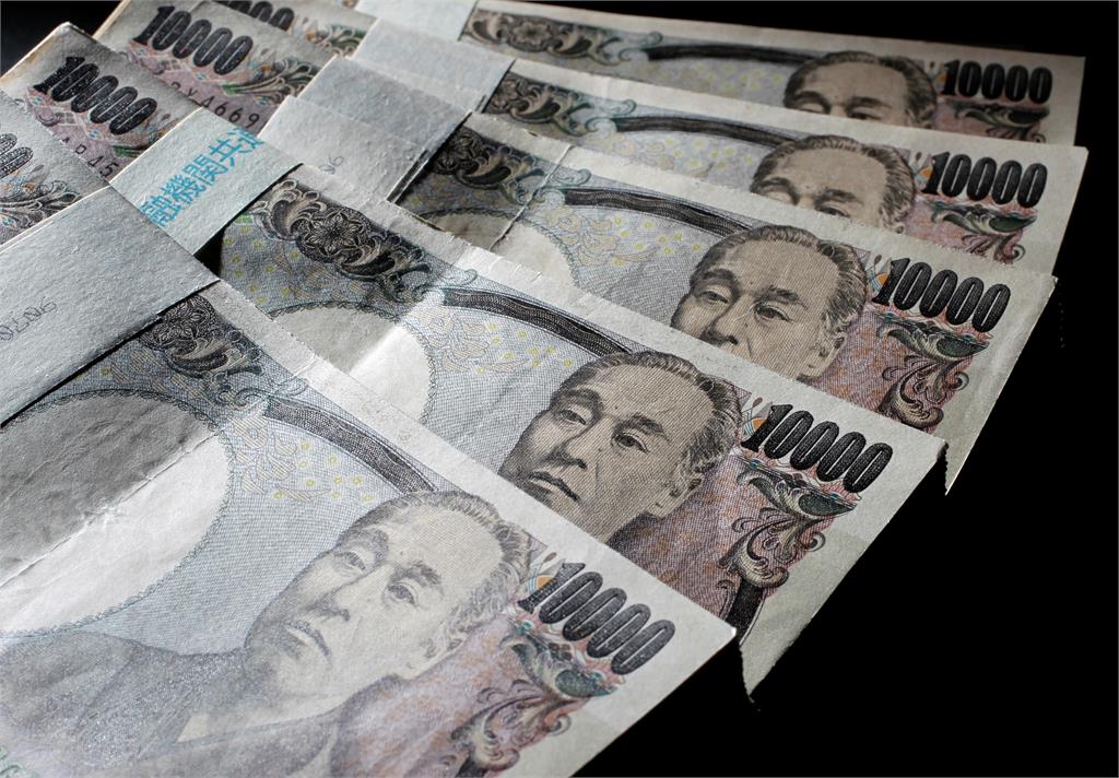 換新台幣10萬多1.1萬！日圓匯率再創低...換匯價跌到0.2368