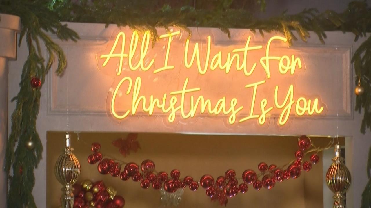 洗腦耶誕歌又來了！　瑪麗亞凱莉聯名主題店過佳節