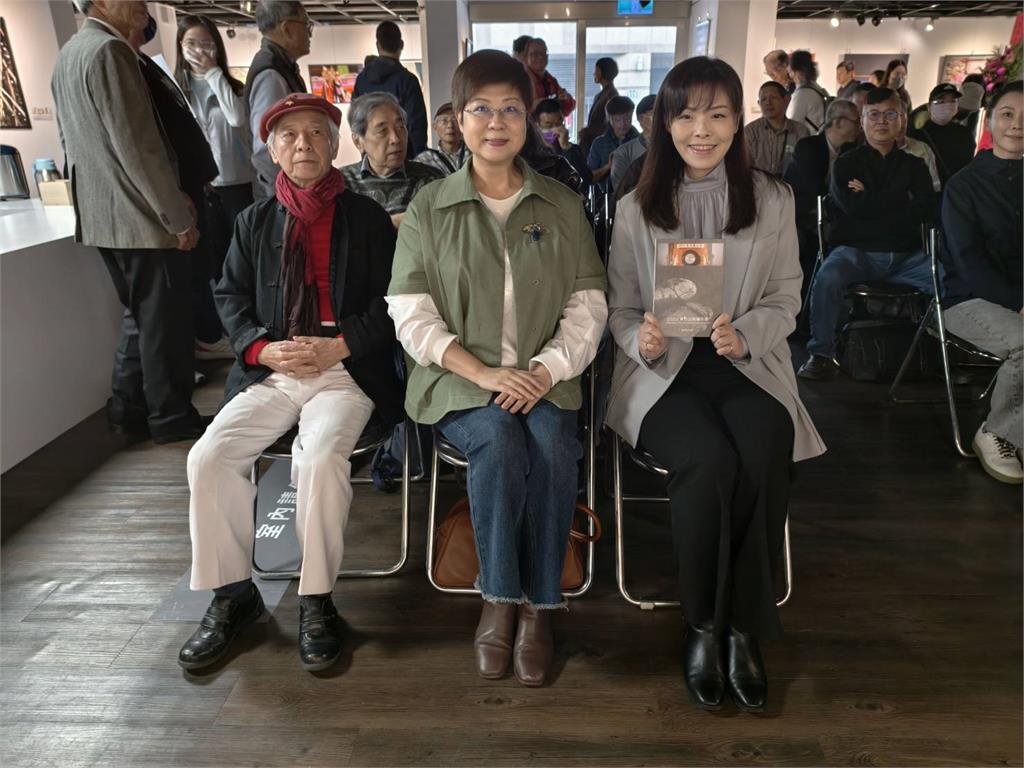新竹代理市長邱臣遠頻出訪　高虹安「代理」出席活動惹議