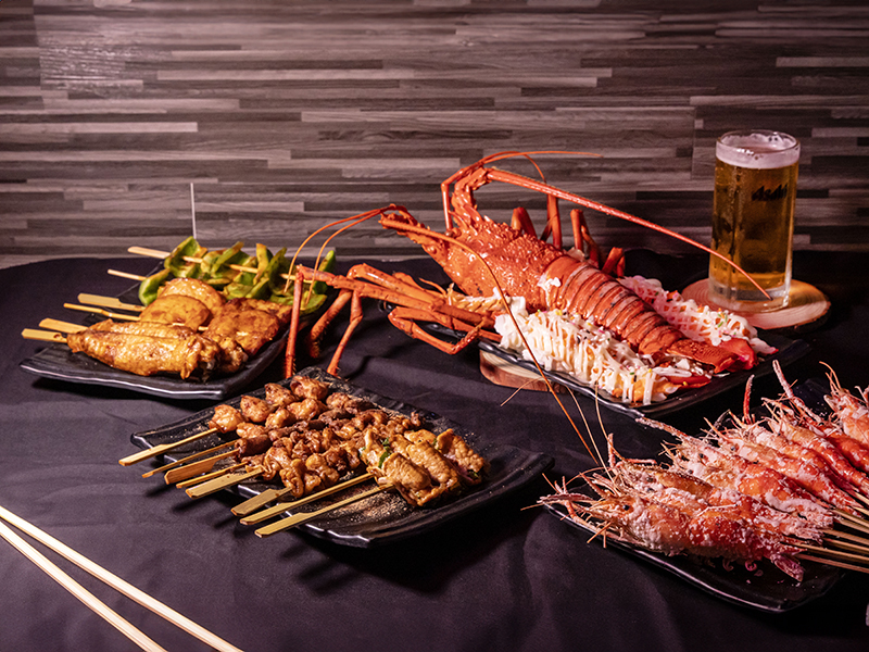 草屯夜店風串燒！下酒菜美味微醺混搭　現撈海產口味超鮮！