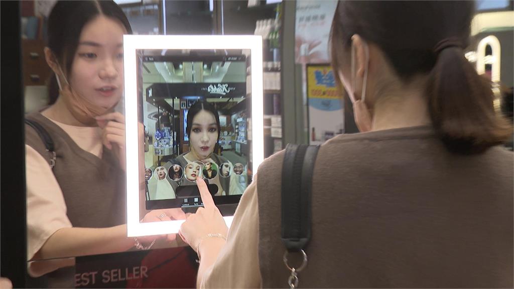 漢神巨蛋百貨周年慶美妝開打 推出AI科技試妝攬客