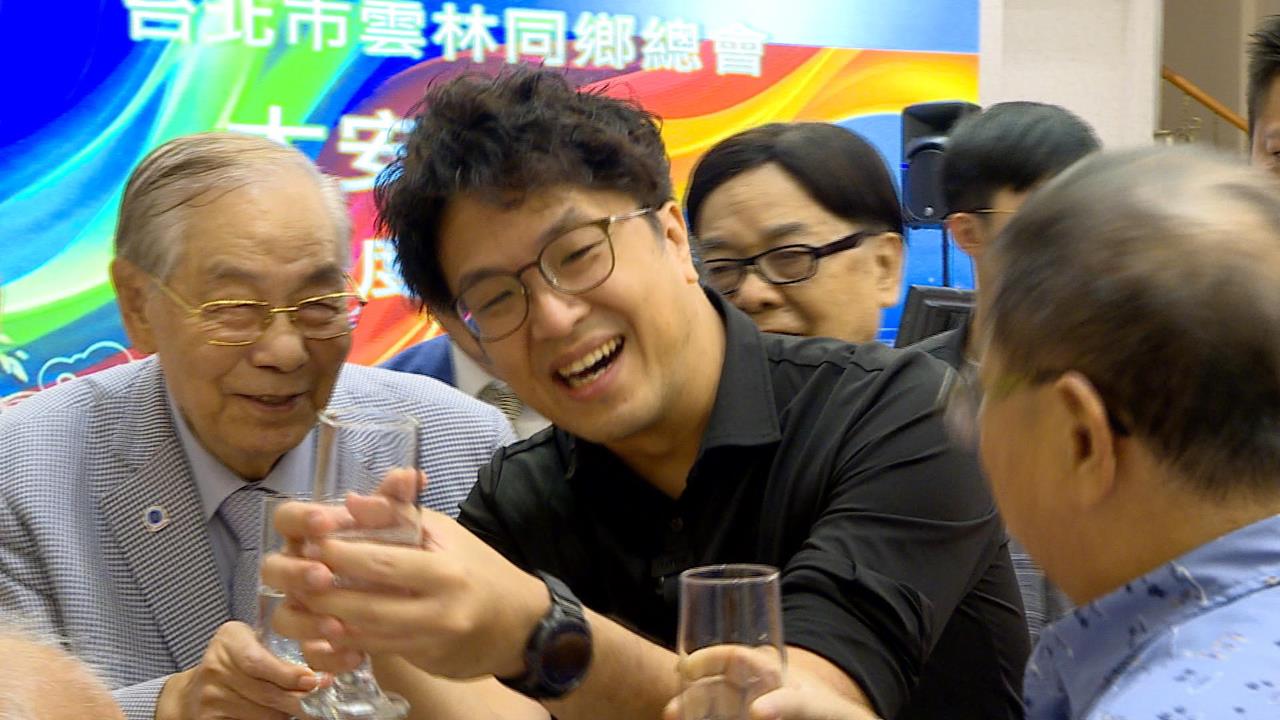 好心被雷親！黃國昌砲轟配合媒體造謠　沈伯洋競辦：沈第一時間表態應查證