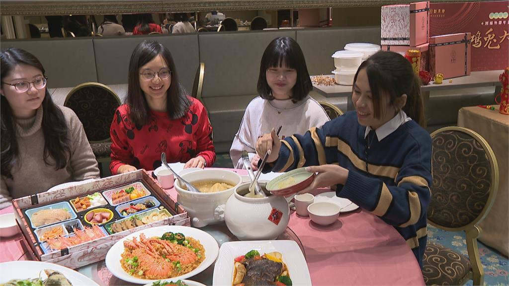 台灣餐飲內需復甦 豆府、乾杯全年營收創高