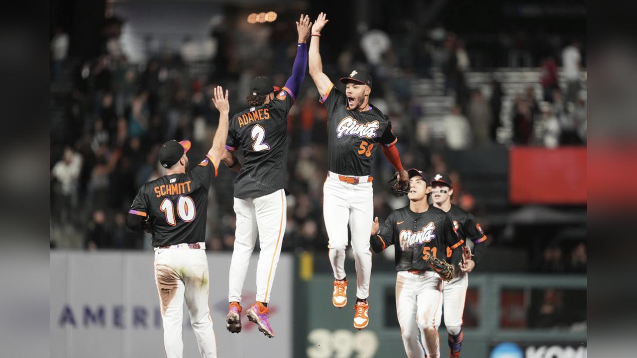 MLB(影)／鄧愷威有機會打季後賽！巨人近16戰拿下13勝國聯外卡暫居第四名