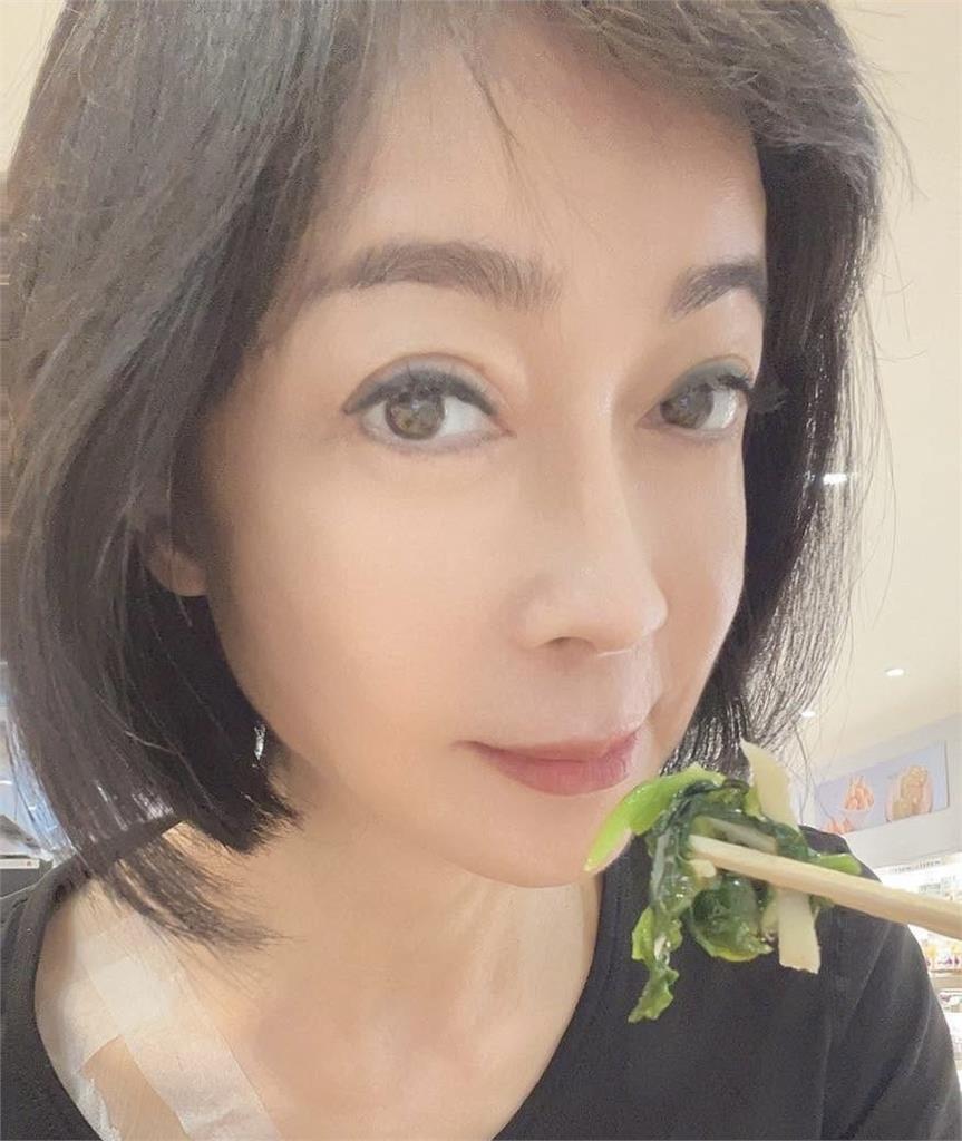 顧婕直腸癌四期惡化！癌指數飆正常人千倍 淚訴：不想兄姊送我