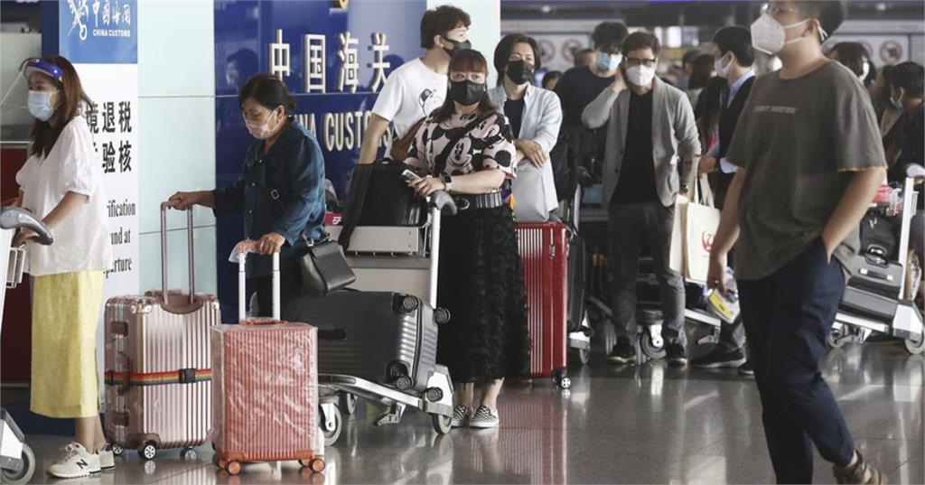 快新聞 / 跟進日本！ 美宣布：1/5起中國入境旅客需有新冠檢測陰性證
