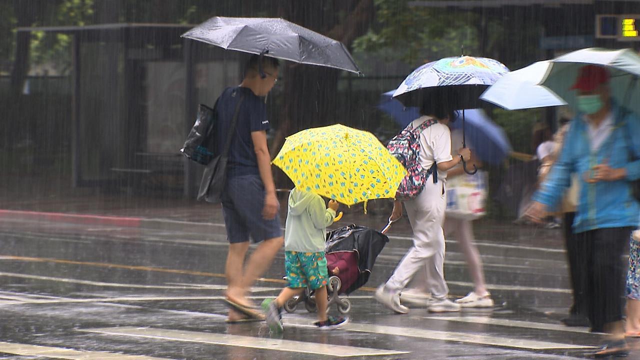 清明連假「天氣不穩定」!2波鋒面帶春雨「連炸7天」專家示警:伴隨強對流