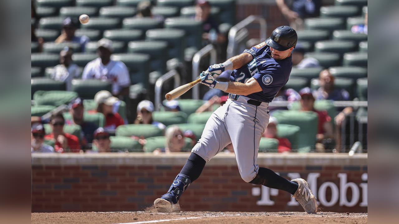 MLB(影)/全世界最能打的捕手是他!勞雷53轟打破日職傳奇球星野村克也單季記錄