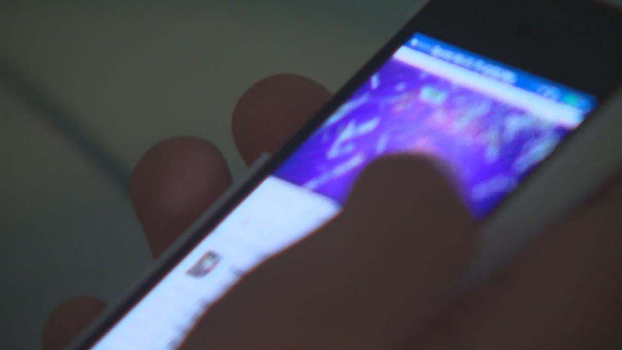 立法禁15歲以下兒少使用社媒　法國首開歐盟先例