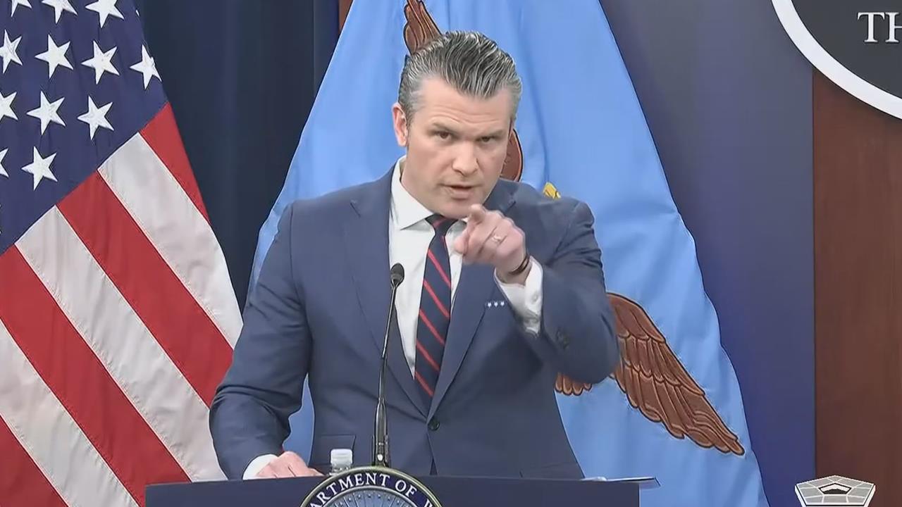 稱川普曾給伊朗機會但遭拒絕　美戰爭部長：我們會結束戰爭