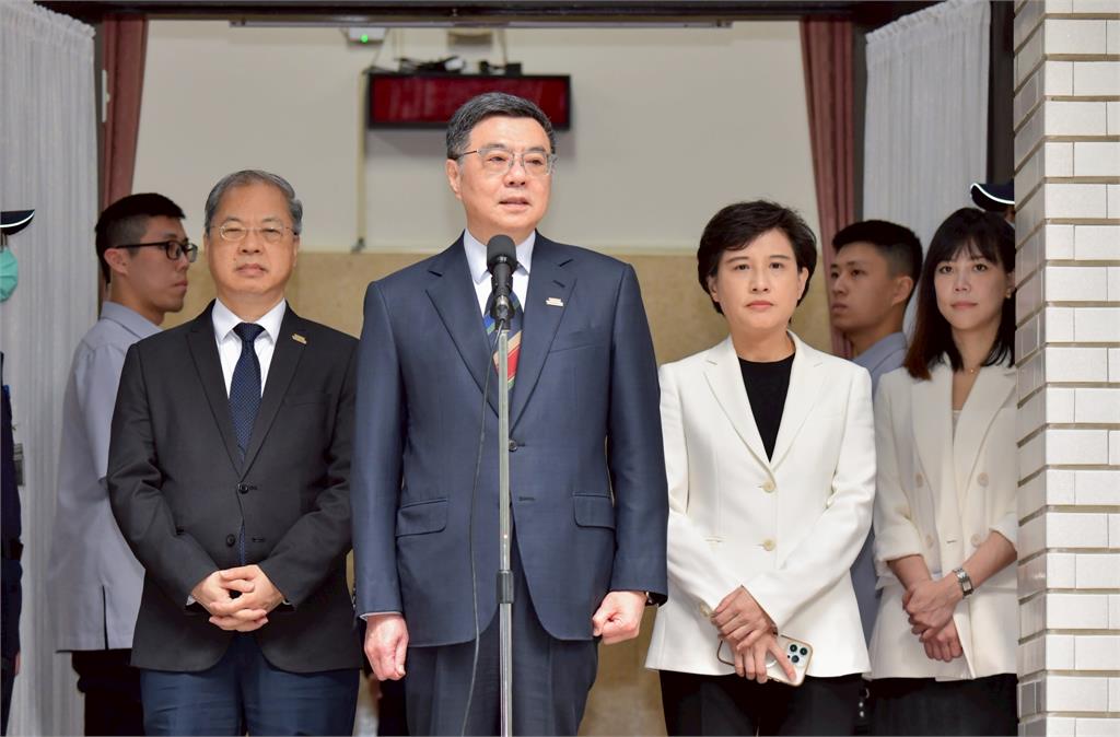 快新聞／柯建銘為主賓座開槓傅崐萁　卓榮泰：政府一體無主客之分