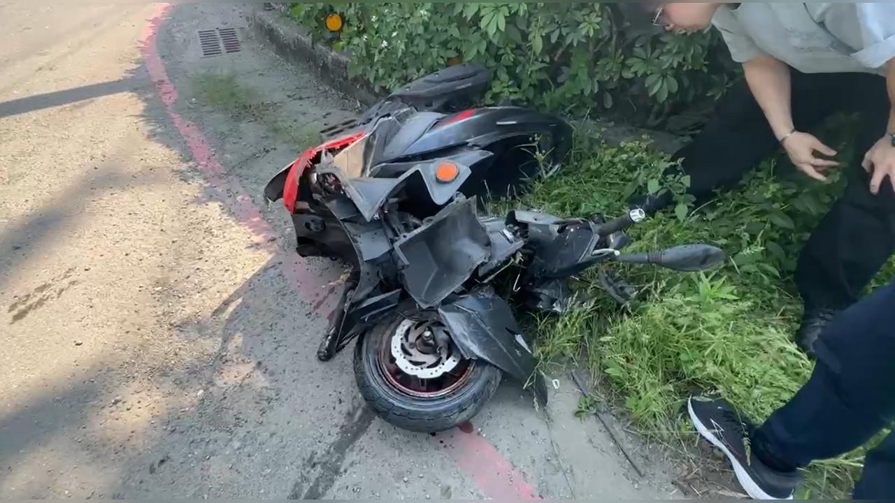 快新聞／基隆騎士遭撞飛20公尺身亡！肇事駕駛喊冤「他往我車頭撞」畫面曝光