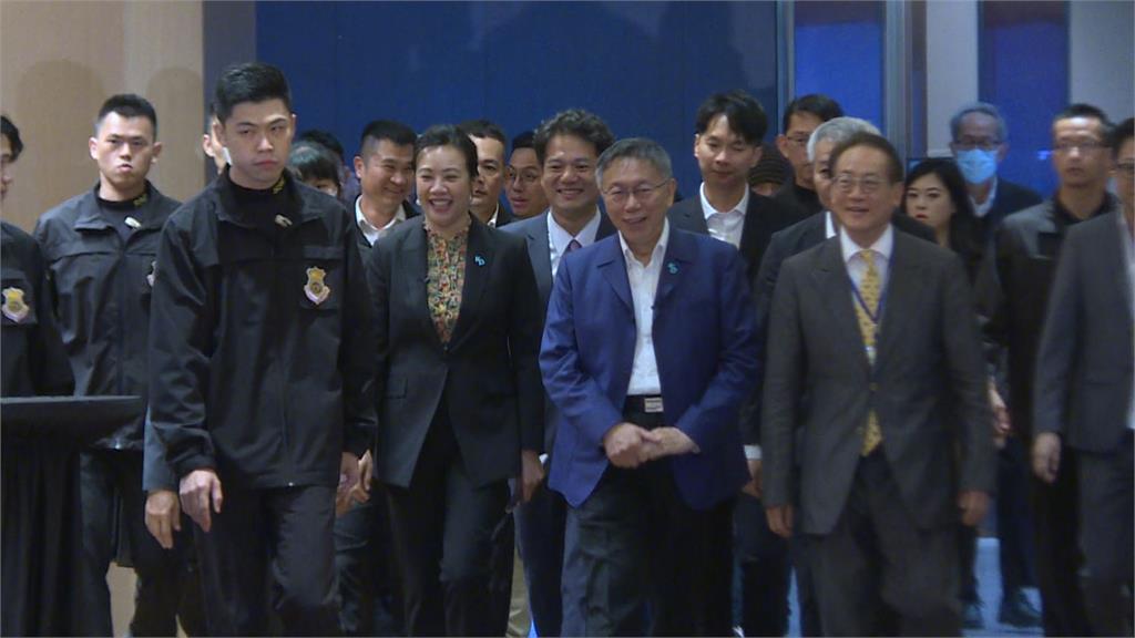 外公是創立太子汽車 吳欣盈舅舅許顯榮曾任國黨立委