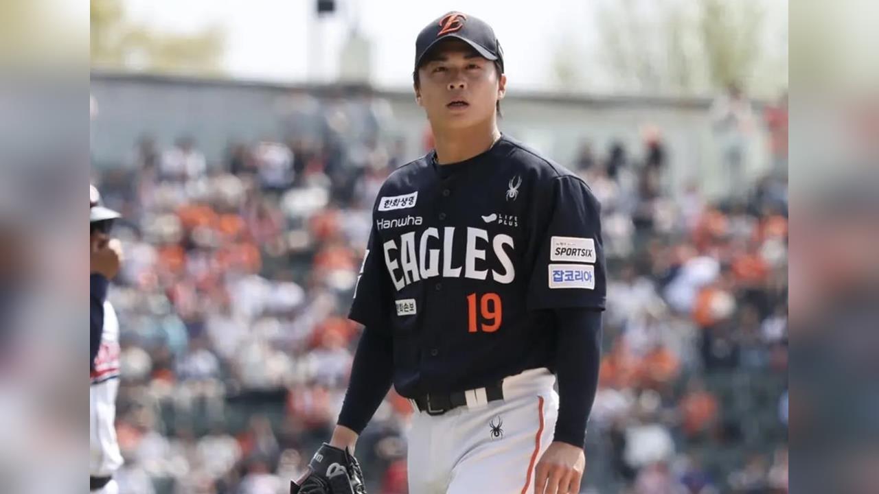 韓職／隊友超扯失誤「台灣王子」王彥程5局飆6K好投吞敗！網怒：這守備到底什麼鬼