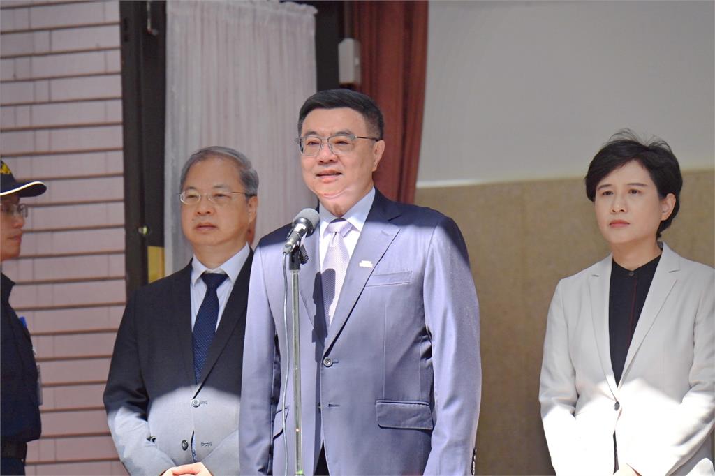 快新聞／蔣萬安要求對共諜案表態　卓榮泰直球對決：該有國格時勿曖昧不清