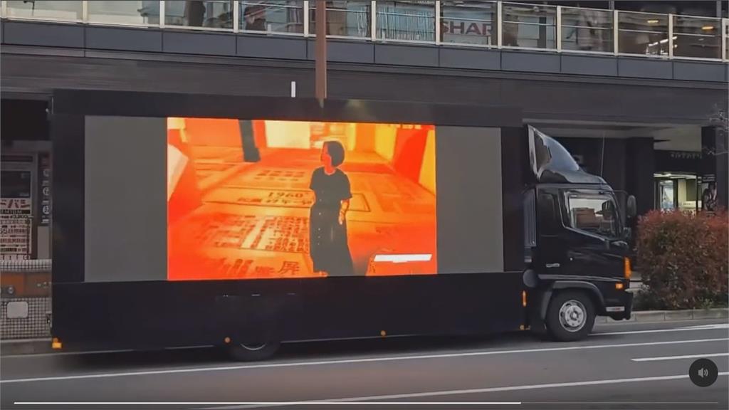 世博會登場！大阪街頭有熟面孔？　周春米現身宣傳屏東觀光