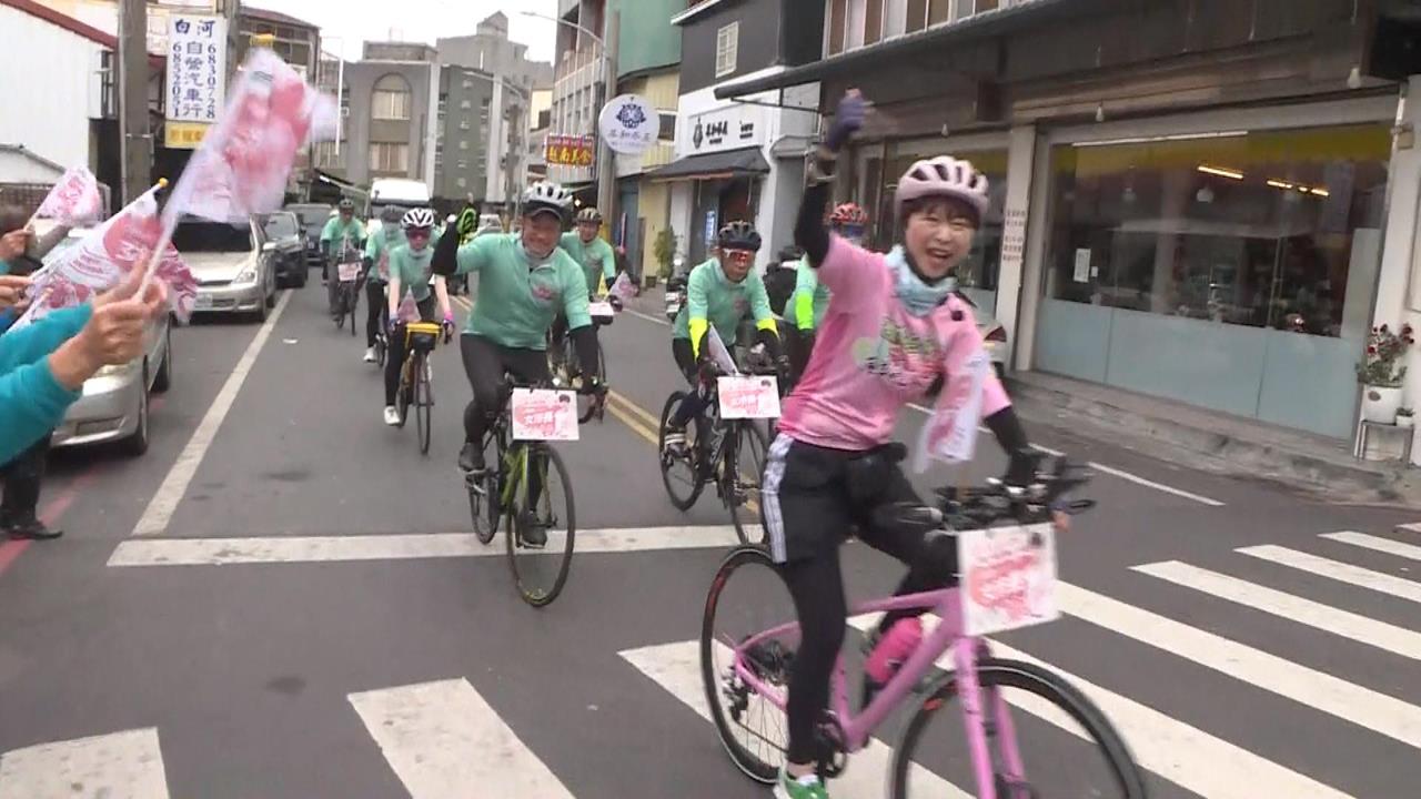 綠營台南市長初選倒數! 陳亭妃鐵馬車隊掃街衝刺