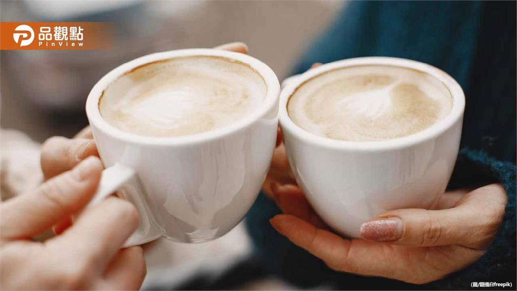 每天喝2杯咖啡+2杯茶!最新研究:失智風險降低32%