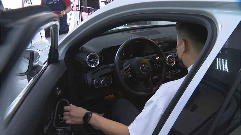 全球最大租車集團　AVIS搶回中文名「艾維士」