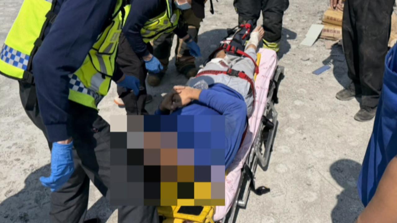 嘉義中庄營區驚傳鷹架倒塌 釀5人傷.其中4人骨折