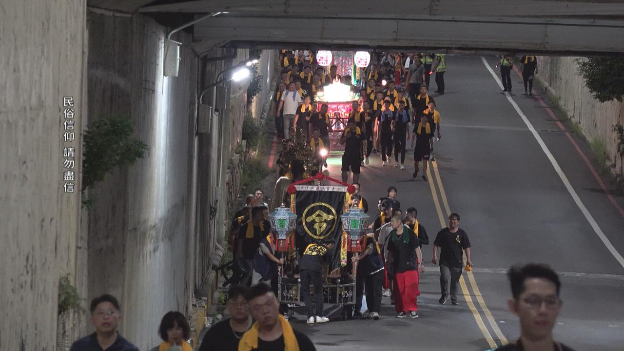 台南百年祭儀登場！城隍夜巡驅鬼除煞！　信眾簇擁　600人護駕