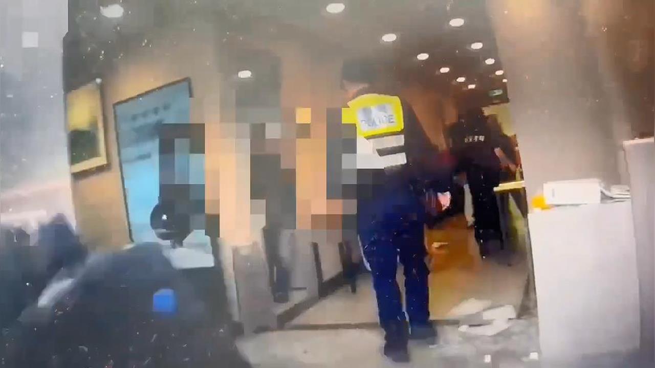 快新聞／囂張！北市禮儀公司遭10多黑衣人砸店　檢警啟動檢肅治平案查緝中