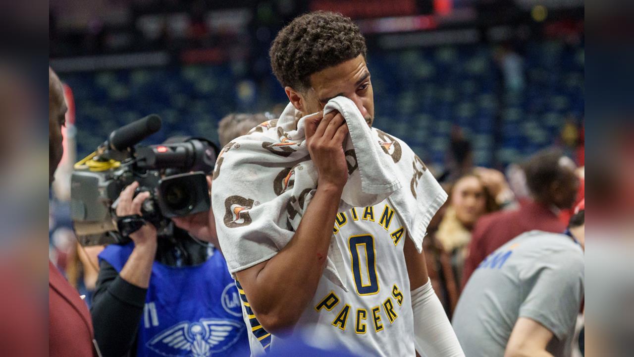 NBA(影)／相隔486天開幕戰復出！溜馬明星後衛哈利伯頓心情激動忍不住落淚