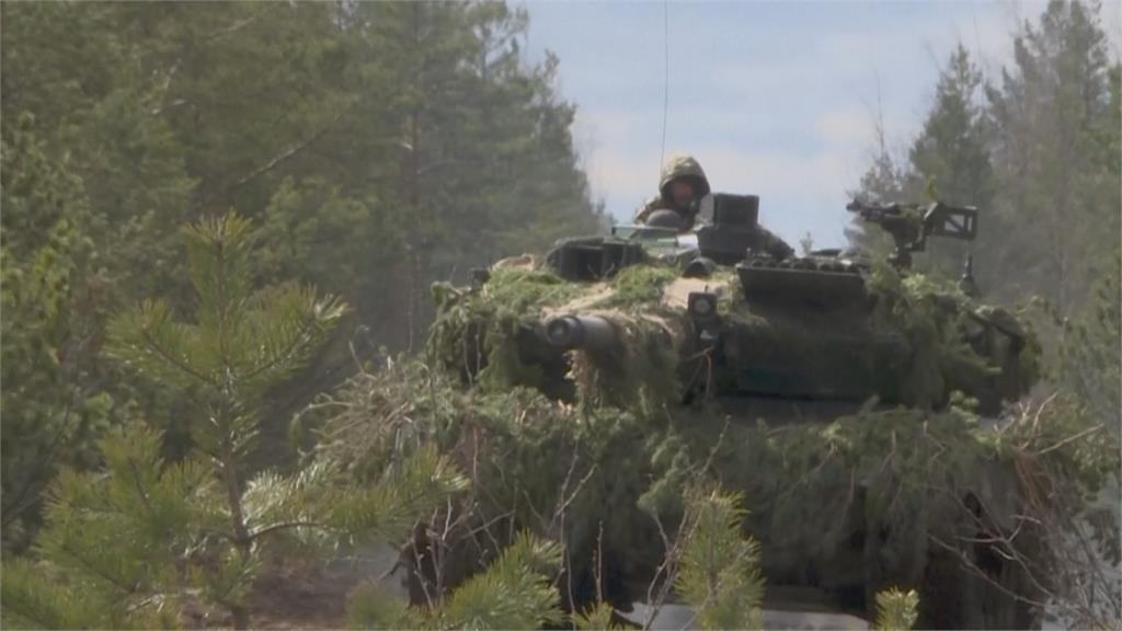 芬蘭的第一次　入北約後首度以成員國身分與英美軍演