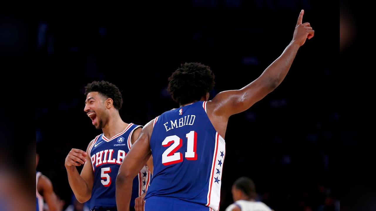 NBA(影)/開季2個多月才第一次灌籃!七六人明星中鋒恩比德超開心慶祝