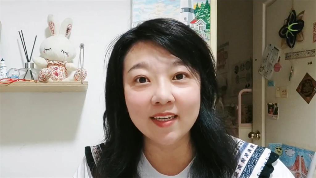 她分享共享機車騎乘體驗　中網友自嘲：在中國安全帽被拿的一個都不剩