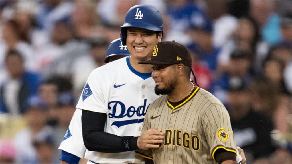 MLB(影)／你怎麼還在笑？道奇主帥氣到被趕出場　大谷觸身球上壘卻嘻嘻哈哈