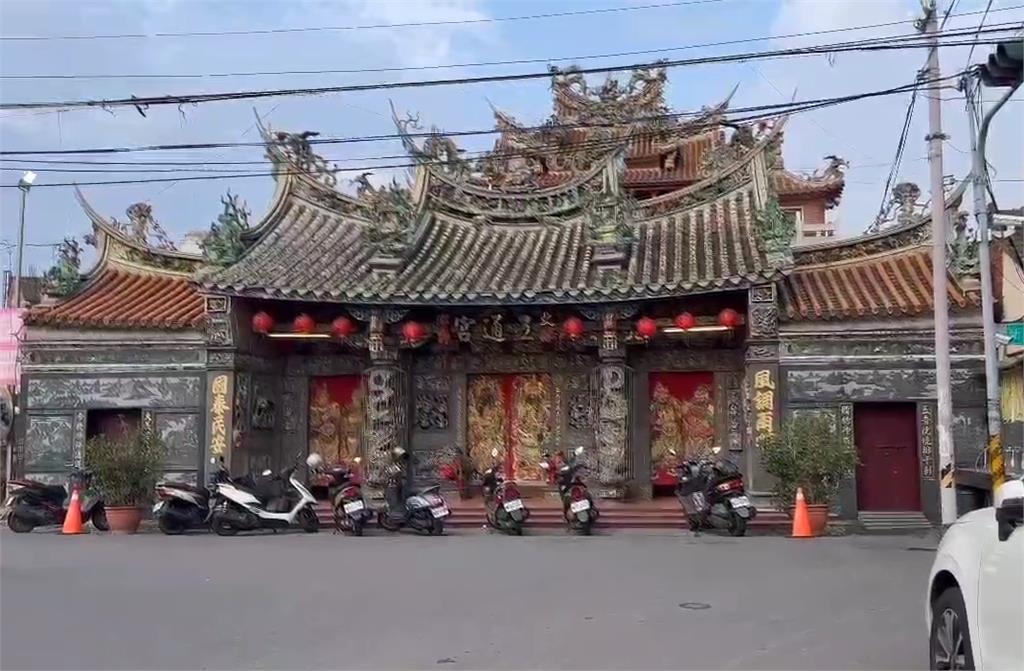 人神共憤！　彰化男持鐮刀闖廟劈砍破壞多尊神像