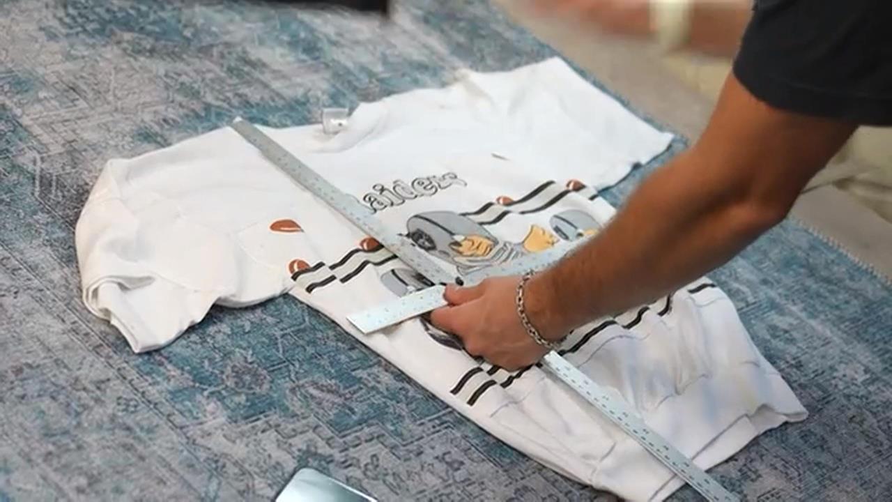 １５歲賣到２０歲！　英國青年轉賣二手衣　賺到買下保時捷
