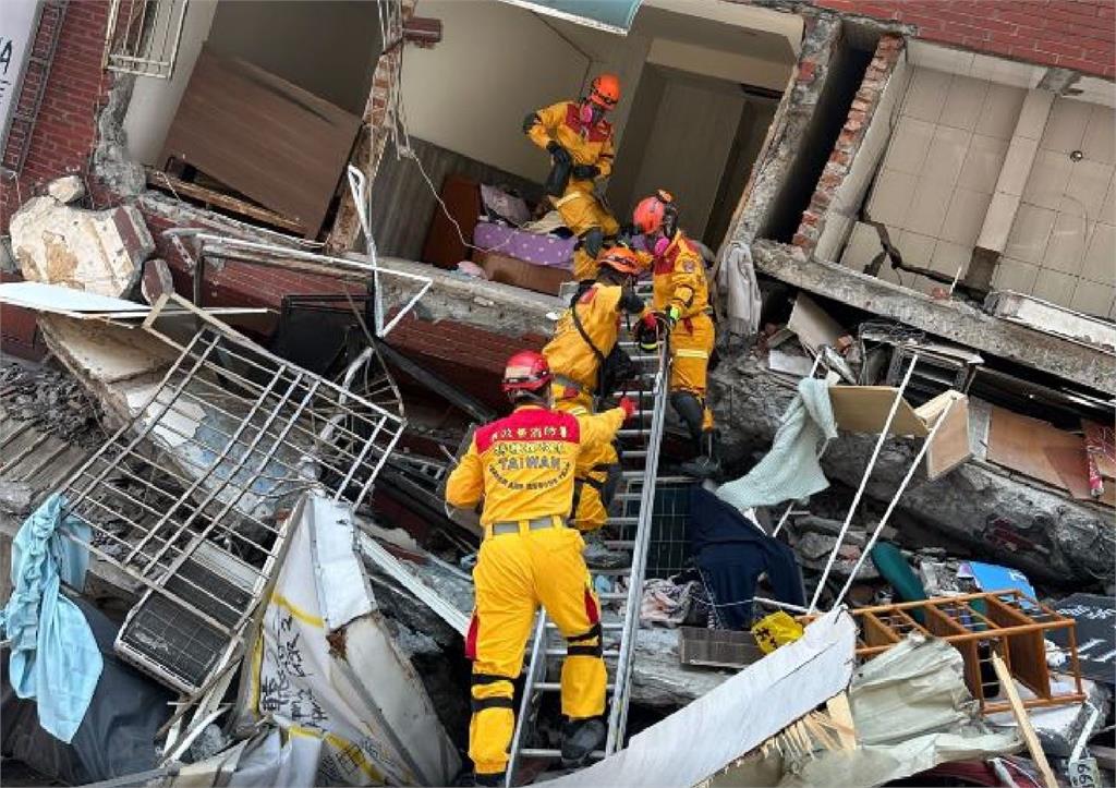 遇7.2地震全台竟幾乎「1天內復工」！財經網美點「1重要關鍵」：無法擊倒台灣