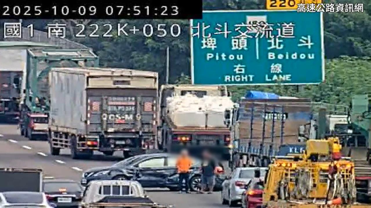 跳恰恰?聯結車疑變換車道不慎擦撞轎車 「轉一大圈」駕駛頭暈送醫