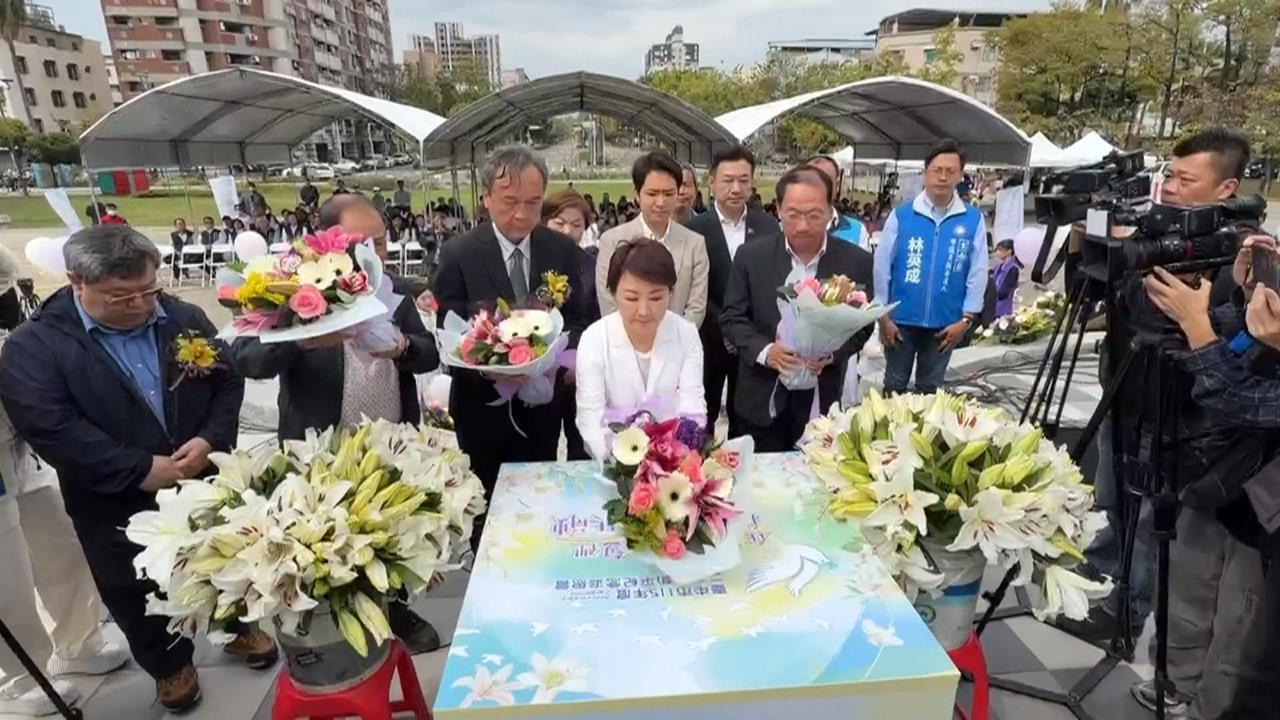 盧秀燕訪美化解「疑美論」？　挨批角色錯亂「做政黨特使」