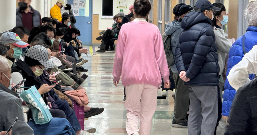白衣重擔2／薪資樓地板僅是基本款　護理人員過勞窘境盼從制度改善