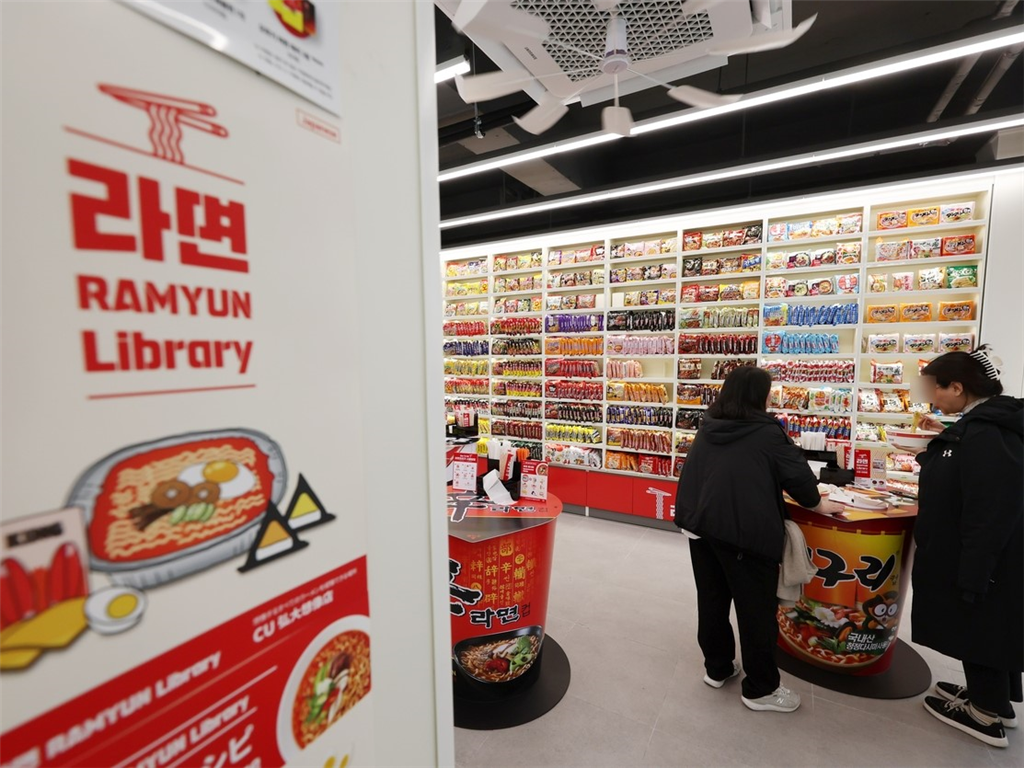 韓國便利商店成外國旅客旅遊熱點　「即食韓食」正改變旅韓飲食習慣