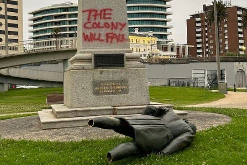 快新聞／轉型正義？澳洲國慶日前夕　墨爾本「庫克船長」雕像遭蓄意破壞